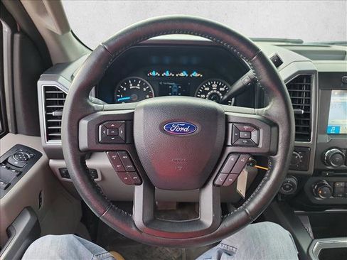 Used 2018 Ford F150 XLT w/ Equipment Group 302A Luxury image 19