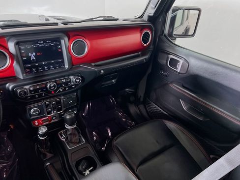 Used 2019 Jeep Wrangler Unlimited Rubicon AWD/4WD image 20