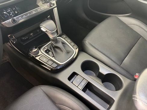 Certified 2024 Kia Seltos SX AWD/4WD image 8