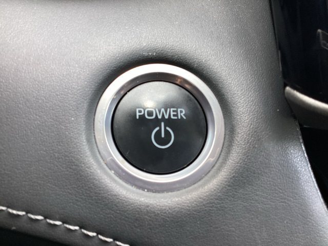 Used 2024 Toyota Highlander Limited AWD/4WD image 18