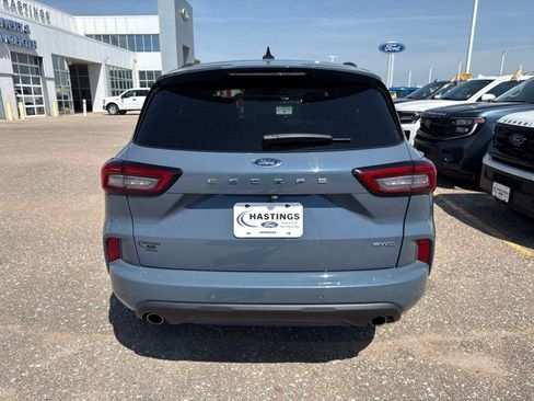 Used 2023 Ford Escape ST-Line w/ Tech Pack #1 AWD/4WD image 8