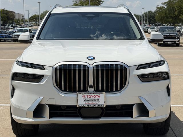 Used 2026 BMW X7 xDrive40i AWD/4WD image 8