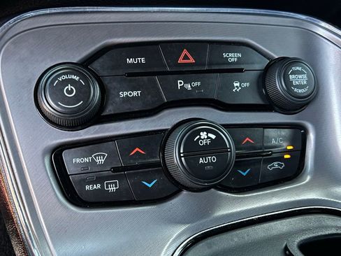 Used 2023 Dodge Challenger R/T image 45