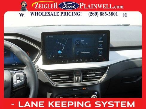 Used 2023 Ford Escape Platinum image 15