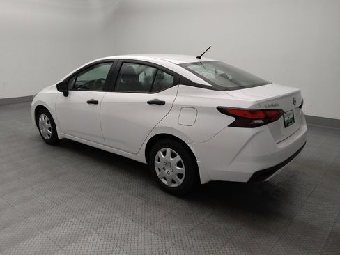 Used 2025 Nissan Versa S w/ Trunk Package FWD image 3