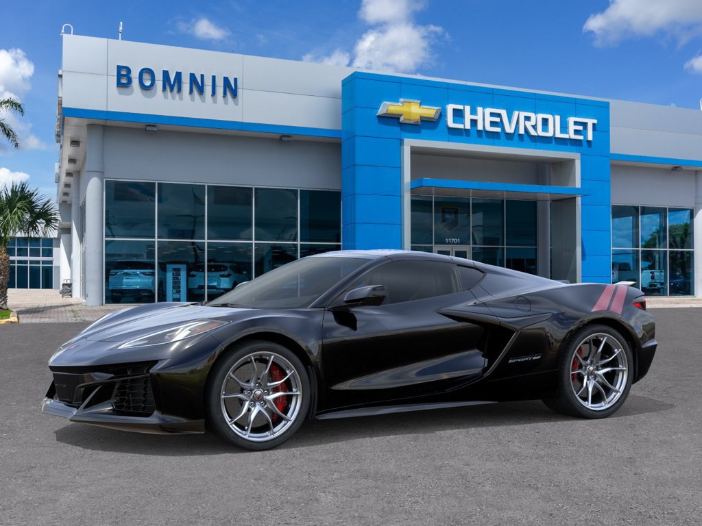 Used 2027 Chevrolet Corvette Grand Sport RWD image 3