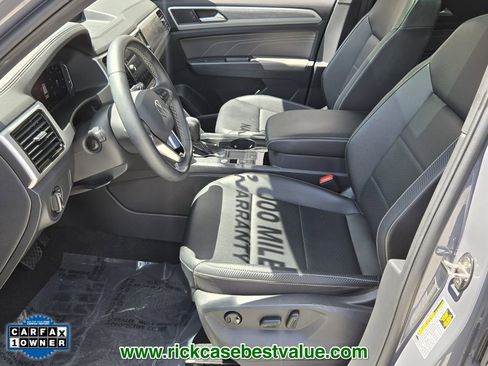 Used 2022 Volkswagen Atlas Cross Sport SE image 11