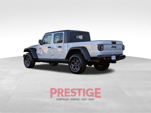 Used 2023 Jeep Gladiator Rubicon w/ LED Lighting Group AWD/4WD image 12