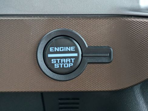 Certified 2023 Ford Bronco Outer Banks AWD/4WD image 30