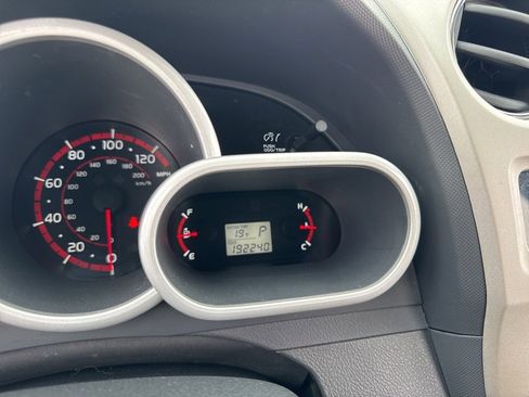 Used 2010 Toyota Matrix image 43