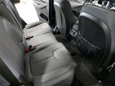 Certified 2023 Hyundai Santa Fe SEL image 11