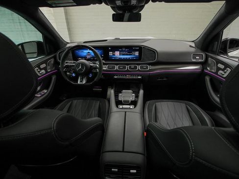 Used 2026 Mercedes-Benz GLS 63 AMG 4MATIC image 22