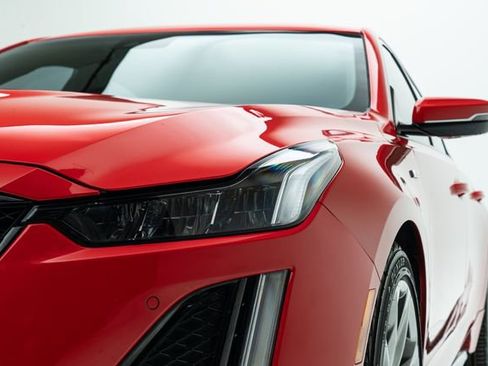 Used 2020 Cadillac CT5 V w/ Premium Package image 11