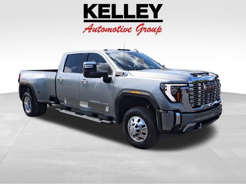 Certified 2024 GMC Sierra 3500 Denali w/ Denali Reserve Package AWD/4WD image 1