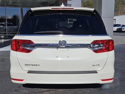 Used 2019 Honda Odyssey Elite image 6