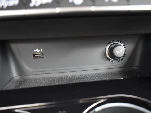 Used 2024 Audi A4 2.0T Prestige image 19