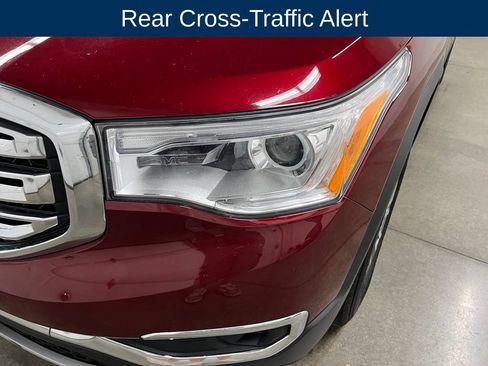 Used 2017 GMC Acadia SLE w/ Driver Alert Package I FWD image 10