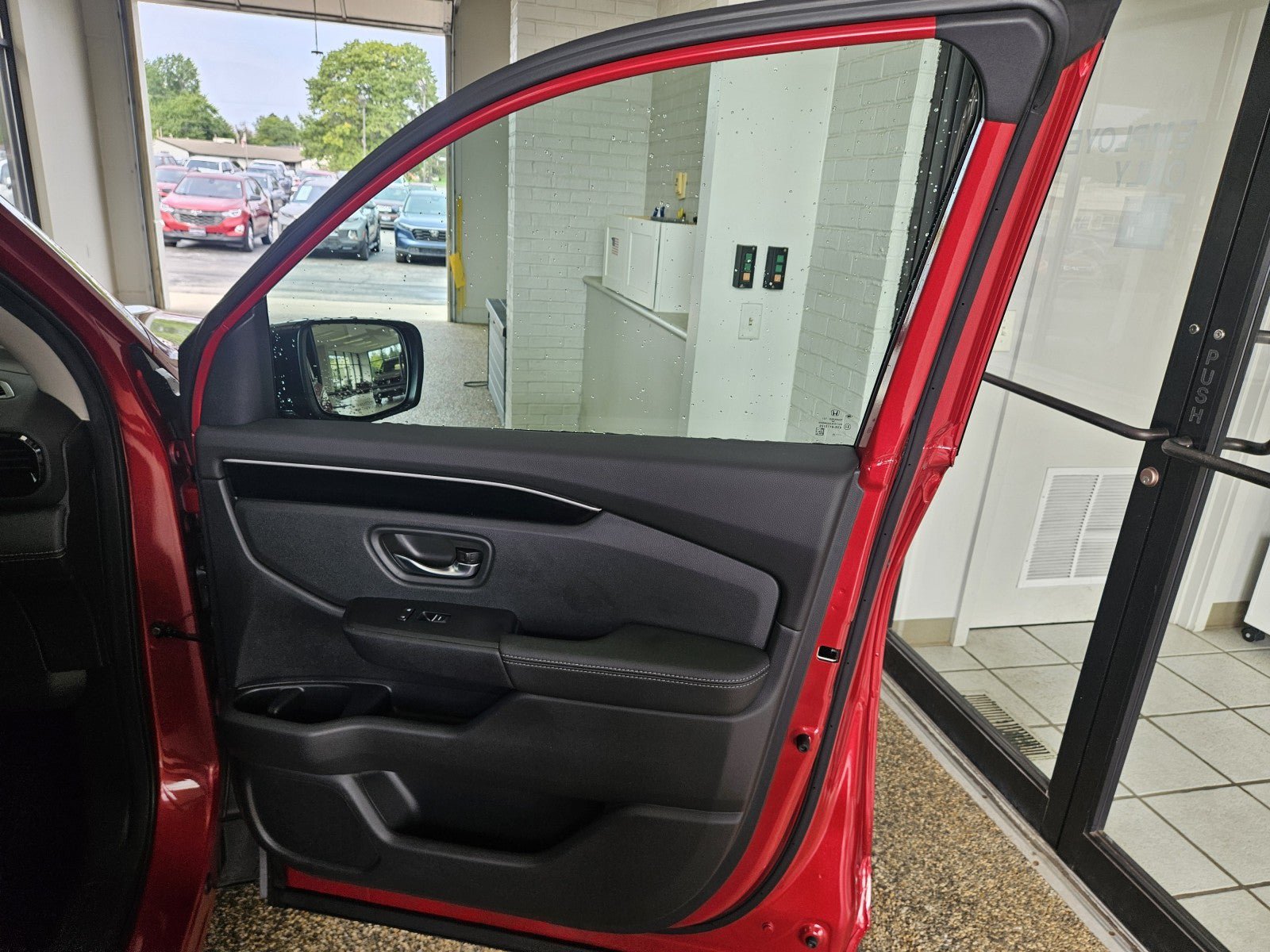 Used 2026 Honda Passport RTL image 14