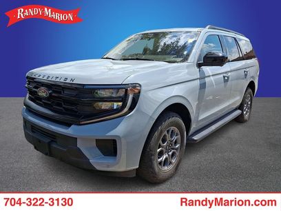 Used 2025 Ford Expedition Active