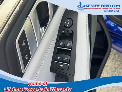 Used 2025 BMW X5 M60i AWD/4WD image 28