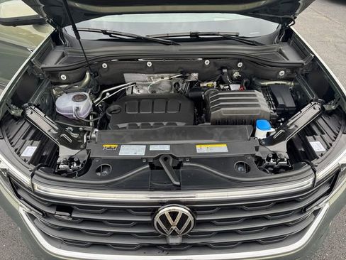 New 2026 Volkswagen Atlas Cross Sport SEL Premium R-Line AWD/4WD image 25