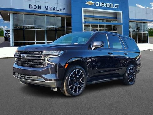 Certified 2022 Chevrolet Tahoe RST w/ Luxury Package image 2