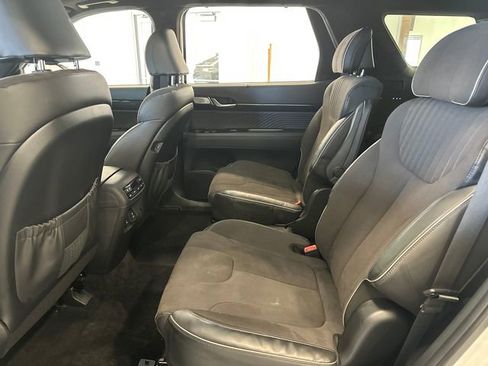 Used 2024 Hyundai Palisade Calligraphy image 33