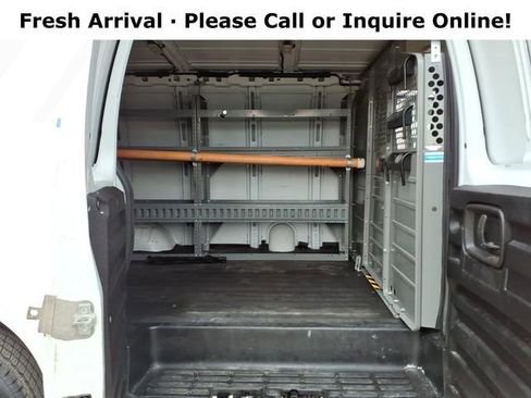 Used 2020 Chevrolet Express 2500 w/ Communications Package image 22