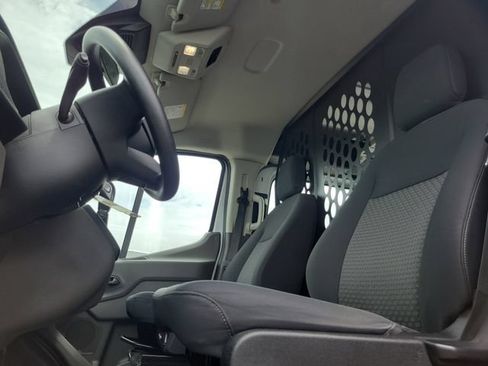 Certified 2025 Ford Transit 250 Low Roof w/ Exterior Upgrade Package RWD image 13