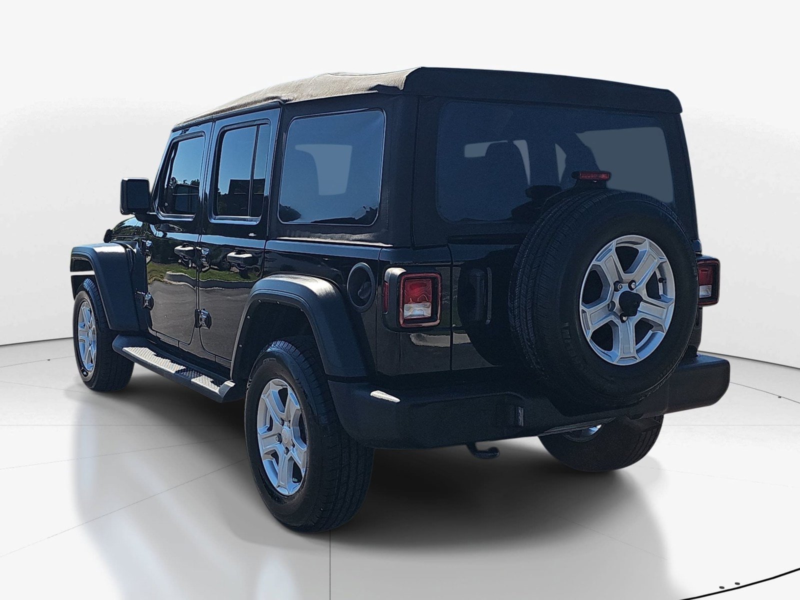 Used 2021 Jeep Wrangler Unlimited Sport AWD/4WD image 6