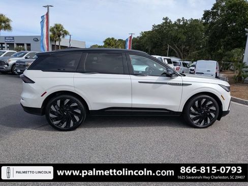 Certified 2024 Lincoln Nautilus Reserve w/ Equipment Group 202A AWD/4WD image 3