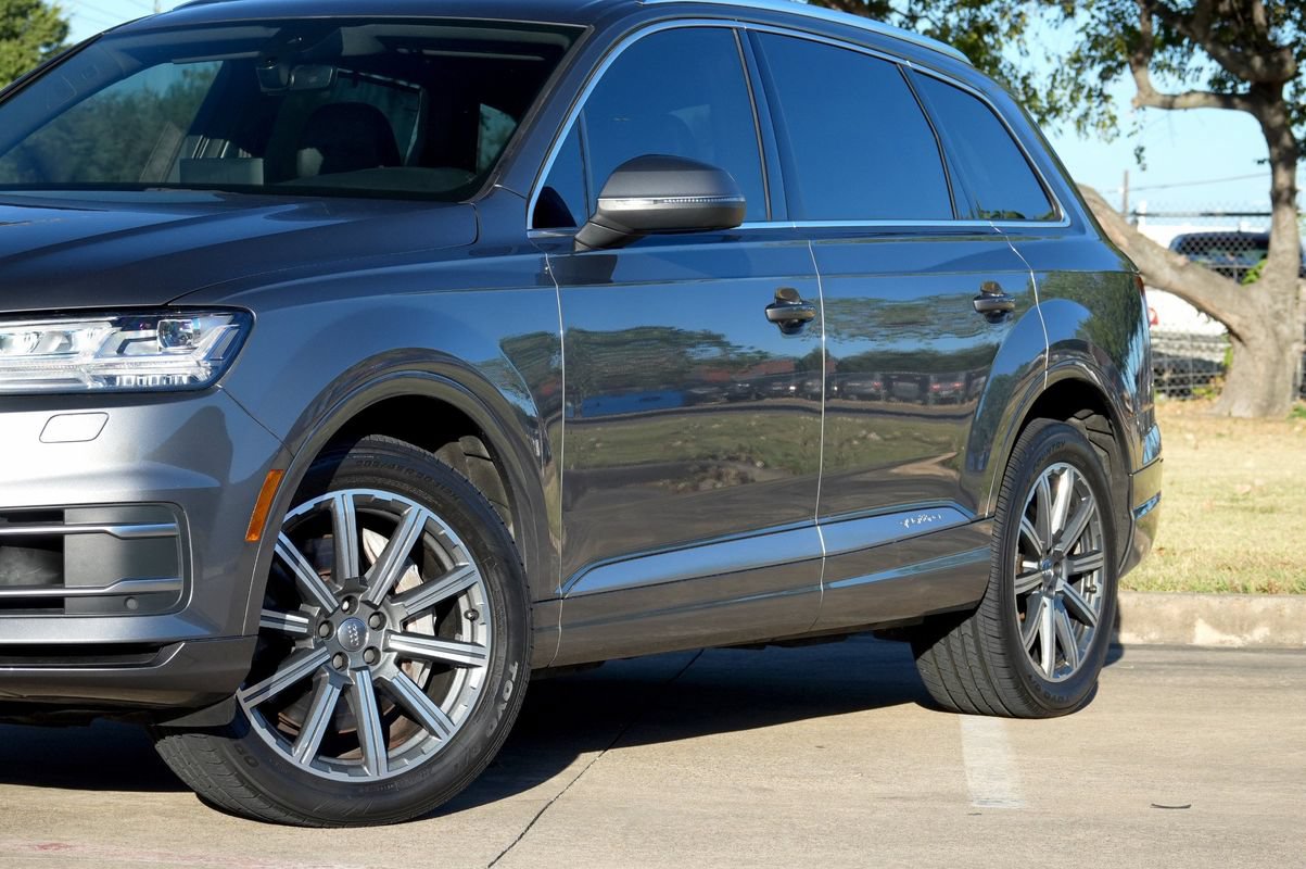 Used 2018 Audi Q7 3.0T Premium Plus w/ Premium Plus Package AWD/4WD image 24