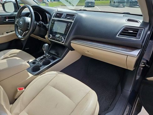 Used 2018 Subaru Outback 3.6R Limited image 22