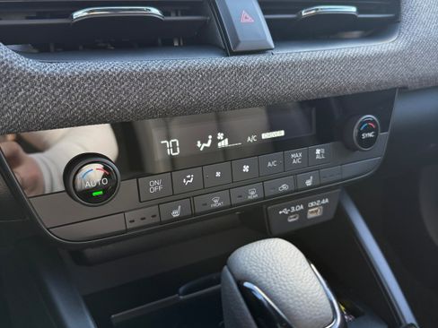 New 2026 Subaru Outback Limited XT image 10