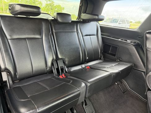 Used 2020 Ford Expedition XLT w/ Equipment Group 202A image 12