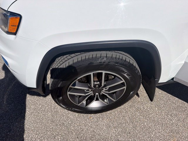 Used 2020 Jeep Grand Cherokee Limited w/ Trailer Tow Group IV AWD/4WD image 38