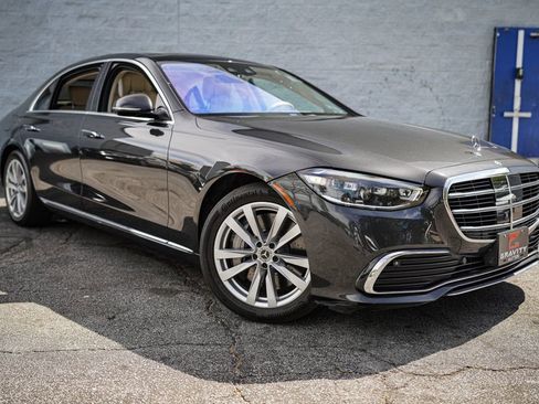 Used 2022 Mercedes-Benz S 500 4MATIC image 9