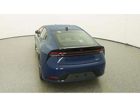 New 2026 Toyota Prius XLE image 6