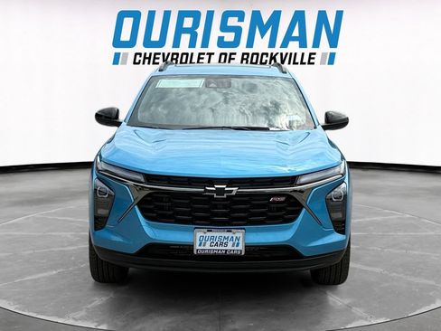 New 2026 Chevrolet Trax RS w/ Sunroof Package FWD image 8