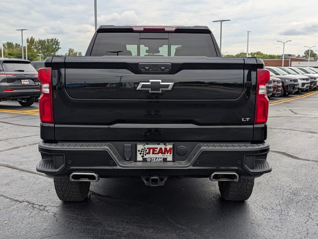 Used 2022 Chevrolet Silverado 1500 LT Trail Boss w/ LT Trail Boss Premium Package AWD/4WD image 6