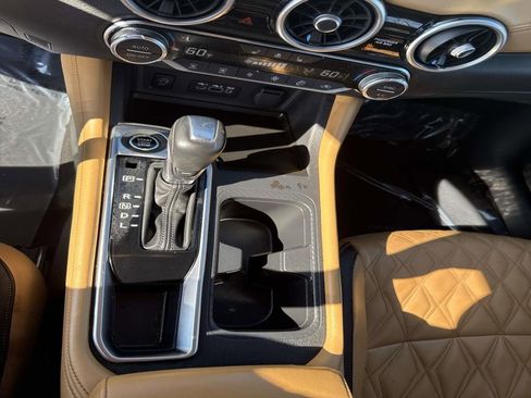 Certified 2024 Nissan Sentra SV w/ SV Premium Package image 28