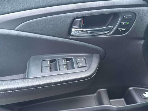 Used 2022 Honda Ridgeline RTL-E image 37