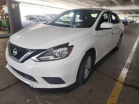 Used 2018 Nissan Sentra SV FWD image 4