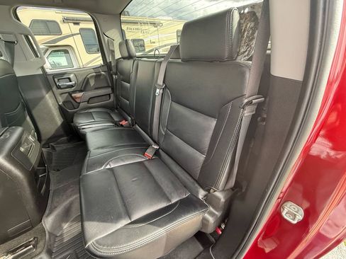 Used 2018 GMC Sierra 1500 SLE image 35
