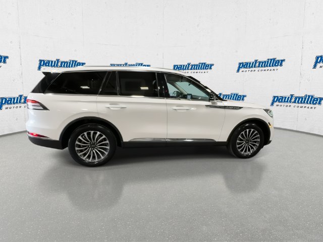 Used 2022 Lincoln Aviator AWD w/ Premium Package image 12