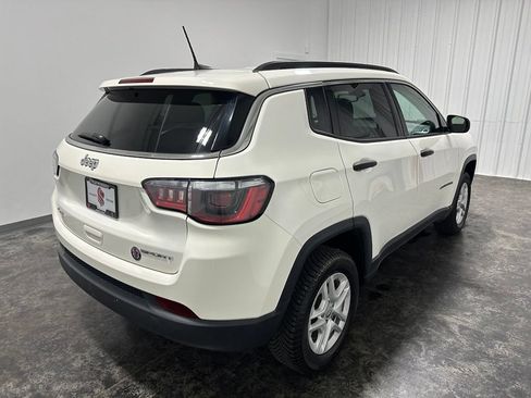 Used 2021 Jeep Compass Sport AWD/4WD image 5