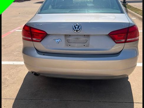 Used 2012 Volkswagen Passat 2.5 SE FWD image 5