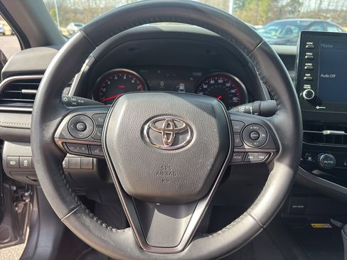 Used 2024 Toyota Camry XSE image 14