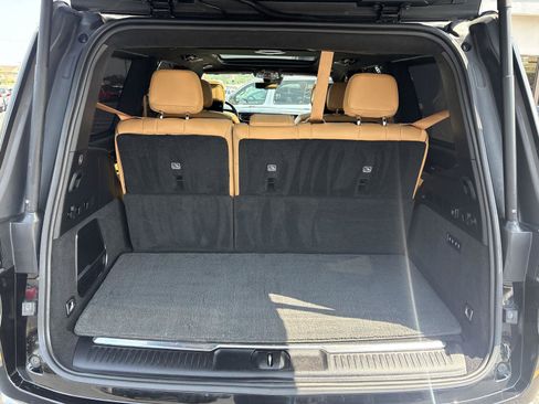 Used 2022 Jeep Grand Wagoneer Series III w/ Rear Seat Video Group 1 AWD/4WD image 12