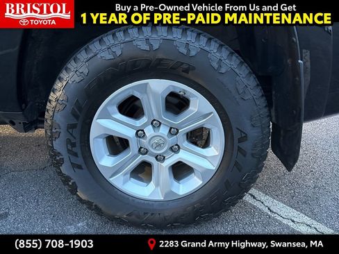 Used 2018 Toyota 4Runner SR5 image 12